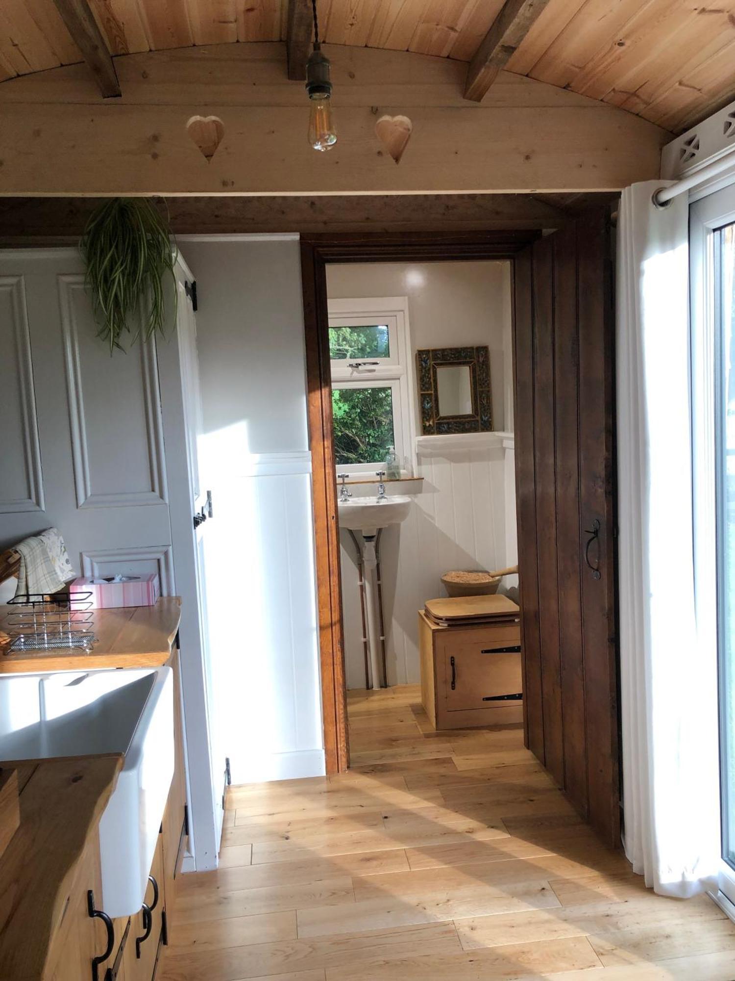 Villa Aspen Leaves: The Perfect Farm Retreat à Graffham Extérieur photo